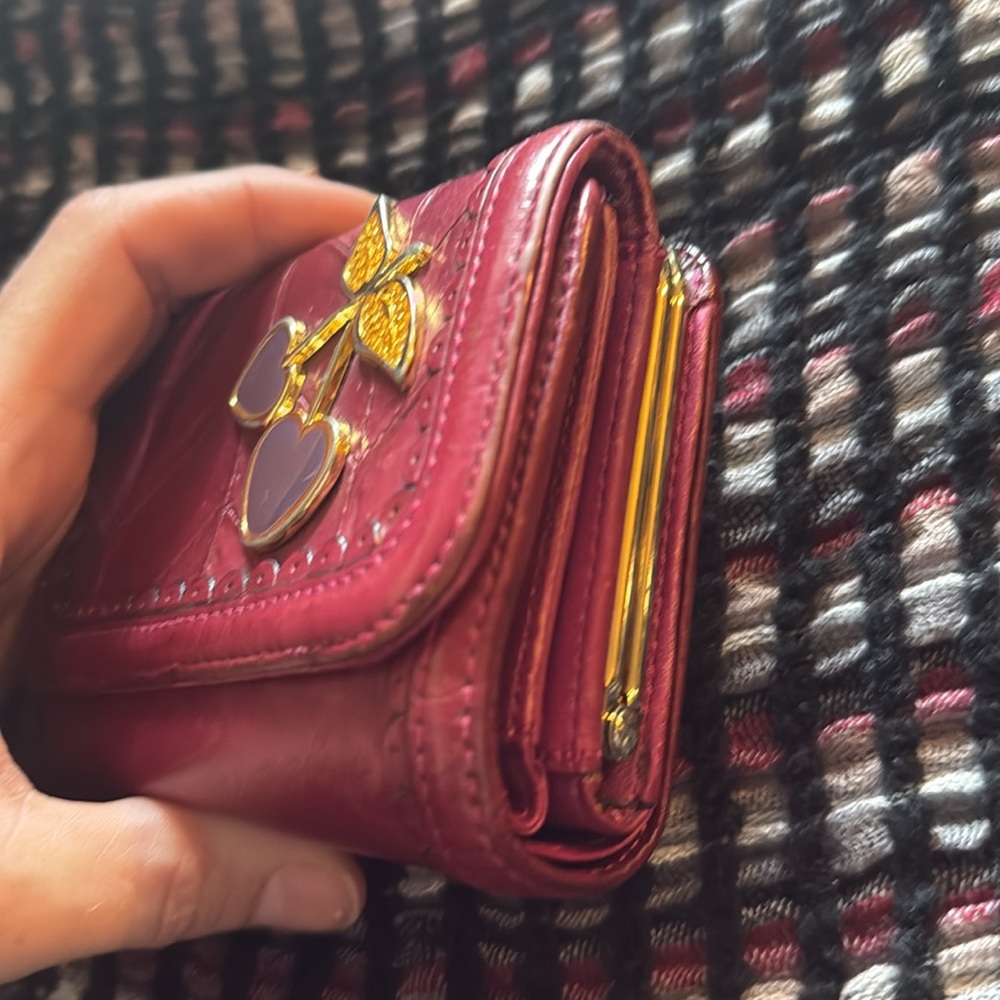 ♥️Great USED Condition Anna Sui Cherry Heart Embellished Red Leather Wallet - Picture 2 of 16